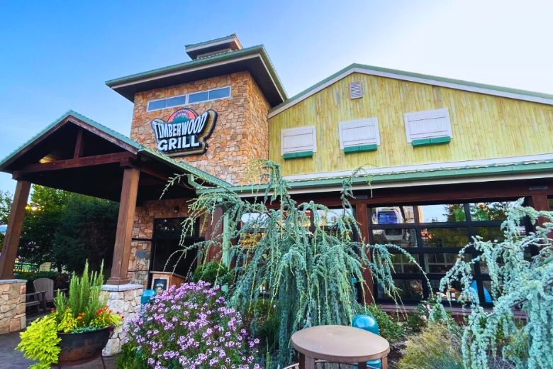 5 Restaurants at The Island in Pigeon Forge